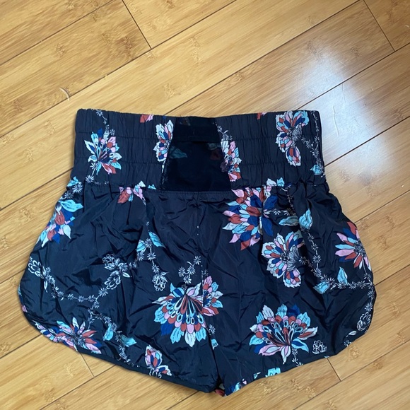 Free People Floral Athletic Shorts - Picture 7 of 9